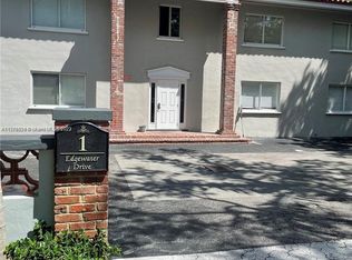 1 Edgewater Dr APT 104, Coral Gables, FL 33133