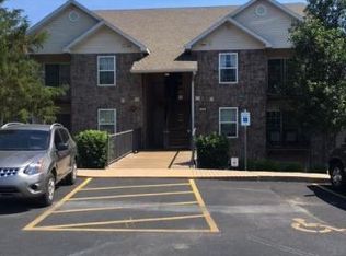 134 Vixen Cir APT B, Branson, MO 65616