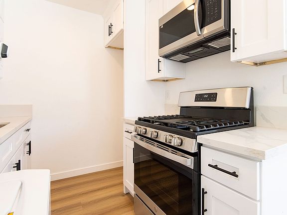 4th image of 12512 Rose Ave #A