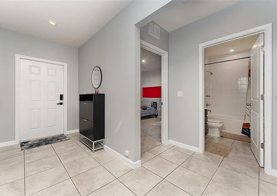 1st image of 1336 Madison Cir