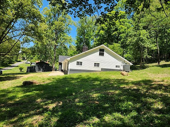 4th image of 1606 Luther Rd