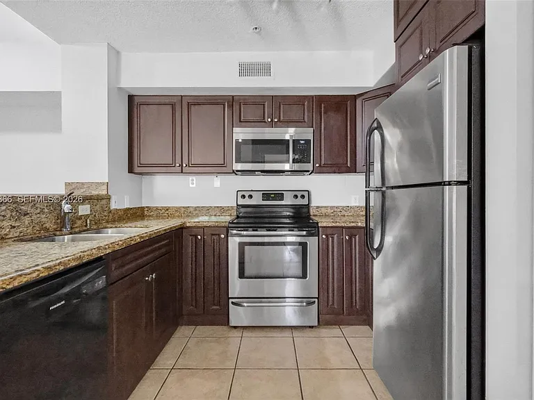 7808 Sonoma Springs Cir #304 — Photo 14