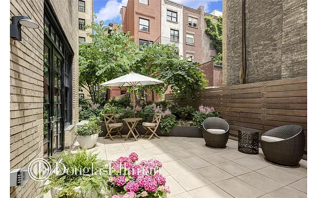 Sold by Douglas Elliman | media 16