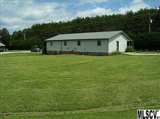 4th image of 5111 Ponderosa Dr