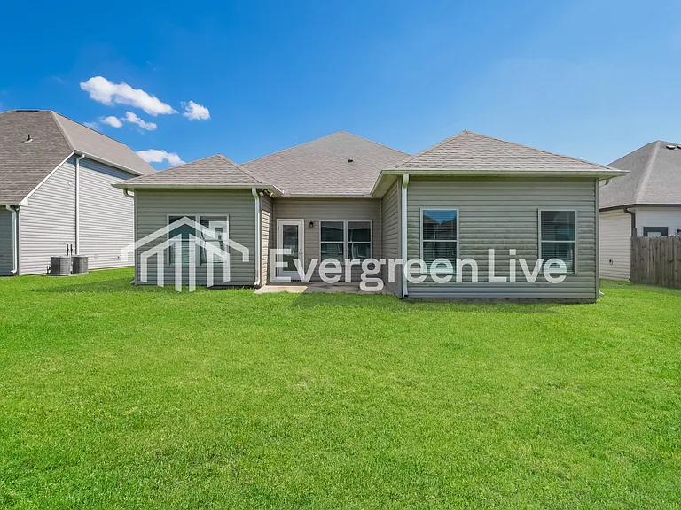 11111 Summerchase Loop — Photo 15