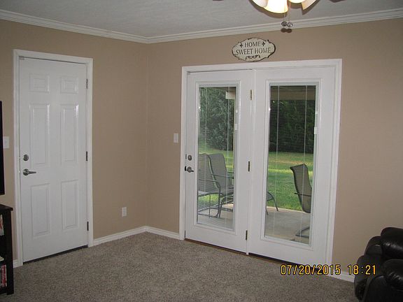 4th image of 207 Dogwood Ln