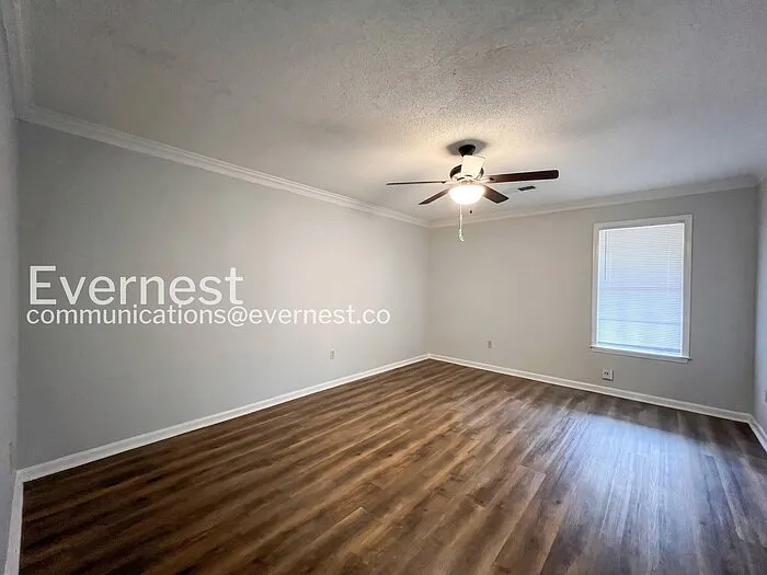 3285 Edenshire Ln — Photo 12