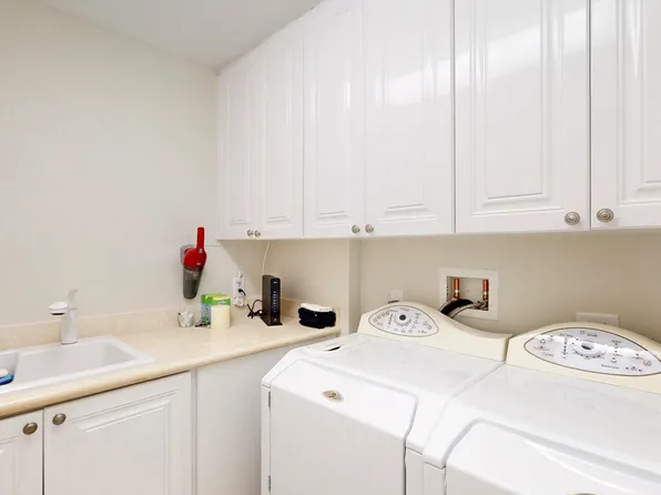 2700 N Ocean Drive #306b, Singer Island, FL 33404