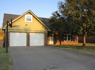 209 Inverness St, Borger, TX 79007