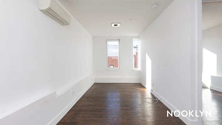 Rented by Nooklyn NYC LLC | media 13