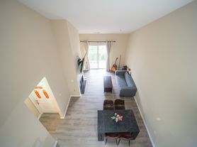 2765 Centerboro Dr