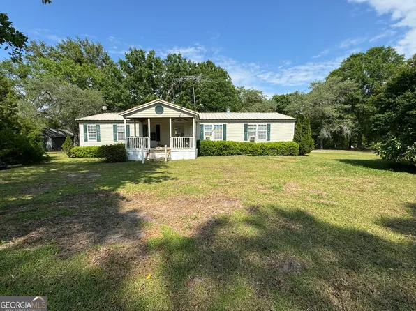 65 Poplar St, Eastman, GA 31023