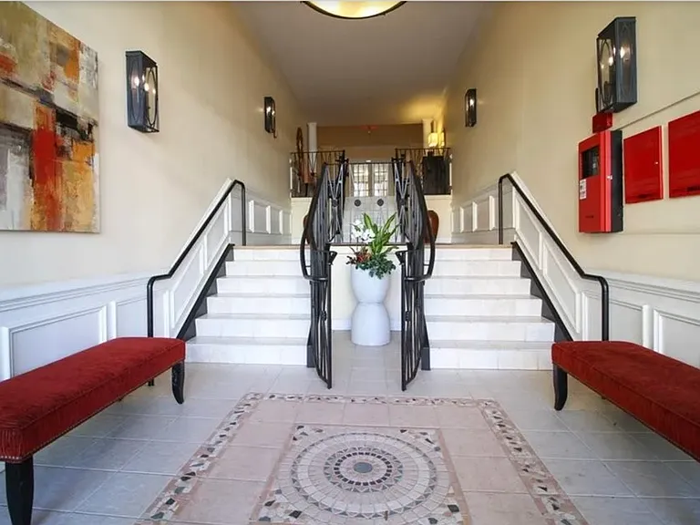 225 E Ponce De Leon Ave #404 — Photo 16