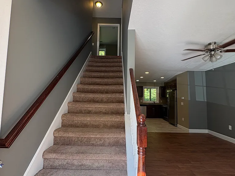 38 Ludlow Rd #F — Photo 9