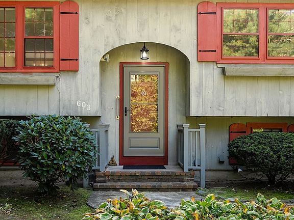 5th image of 603 East St