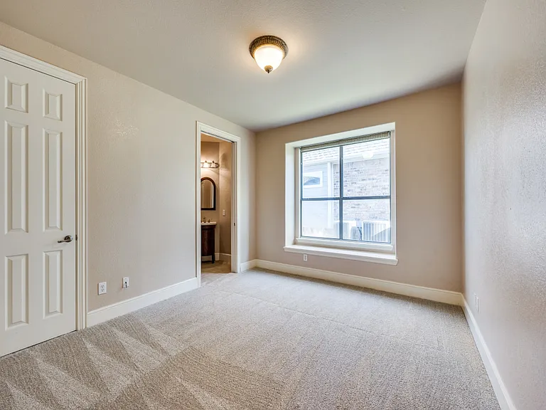 4463 Fallmeadow Dr — Photo 21