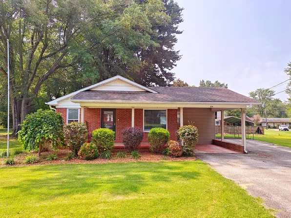 276 Mebanewood Dr, Huntingdon, TN 38344