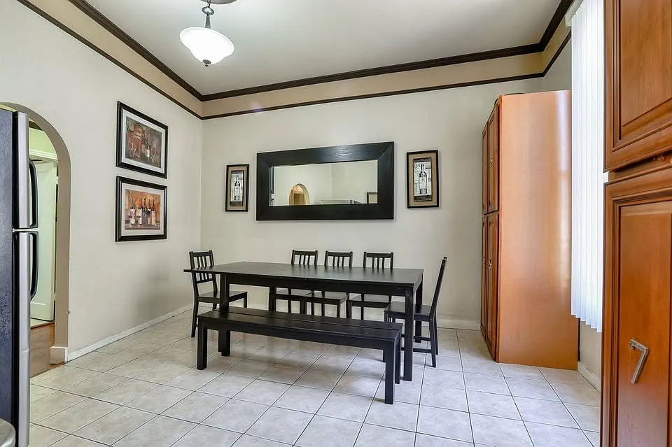 1 bed, $1,700 — Photo 3