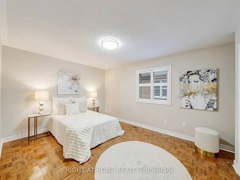 1030 Lonsdale Ln — Photo 19