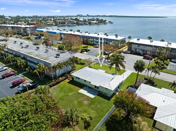 1154 Bayshore Drive, Fort Pierce, FL 34949