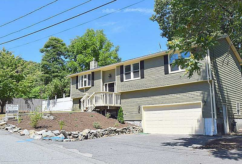 1st image of 1 Waldo St