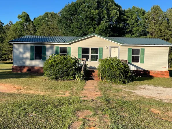 129 Beechwoods Rd, Saluda, SC 29037