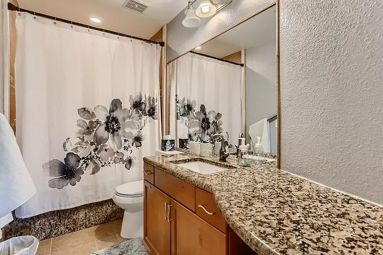 10286 W Layton Dr — Photo 7