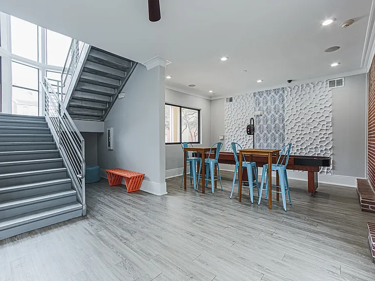 The Village at Bellaire Apartments — Photo 11