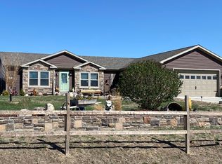 5482 Mathew Ave, Williston, ND 58801