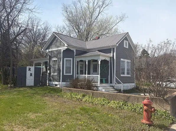 747 N Main St, Ste Genevieve, MO 63670