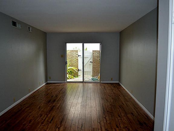 2nd image of 2601 Bellefontaine St APT A101