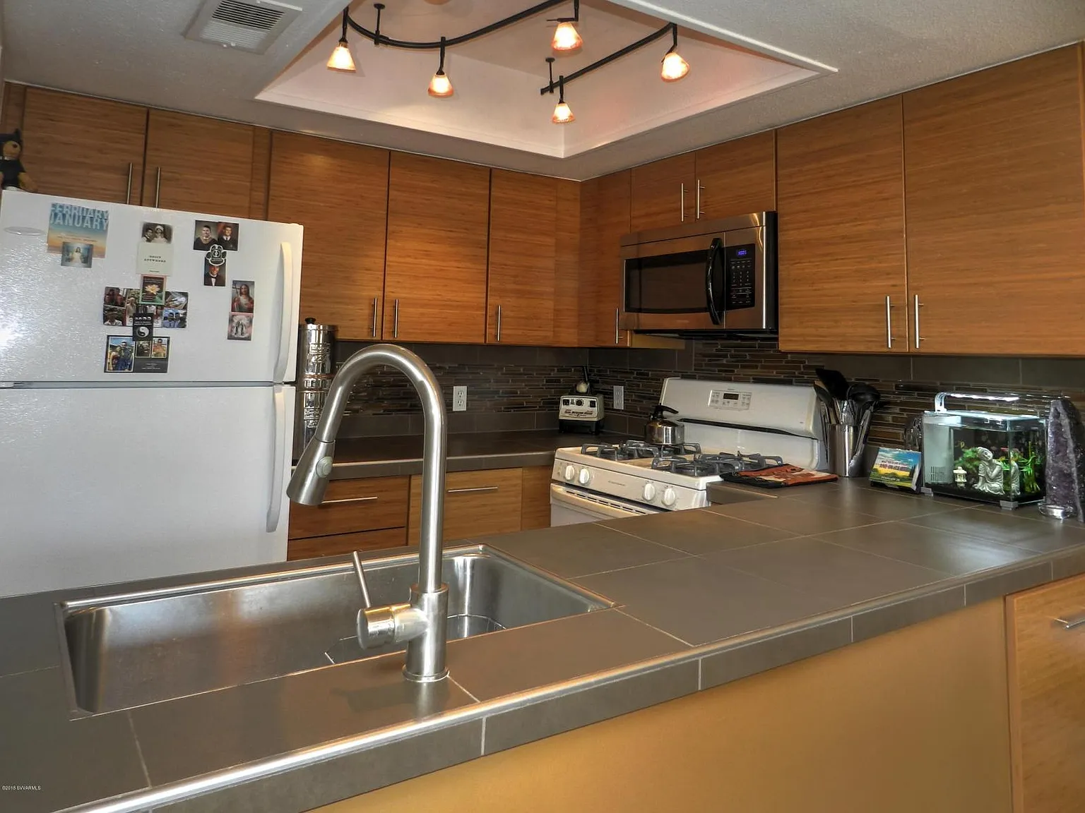 1 bed, 632 sqft, $1,750 — Photo 3