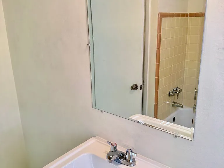 4009 W Wyoming Ave — Photo 12