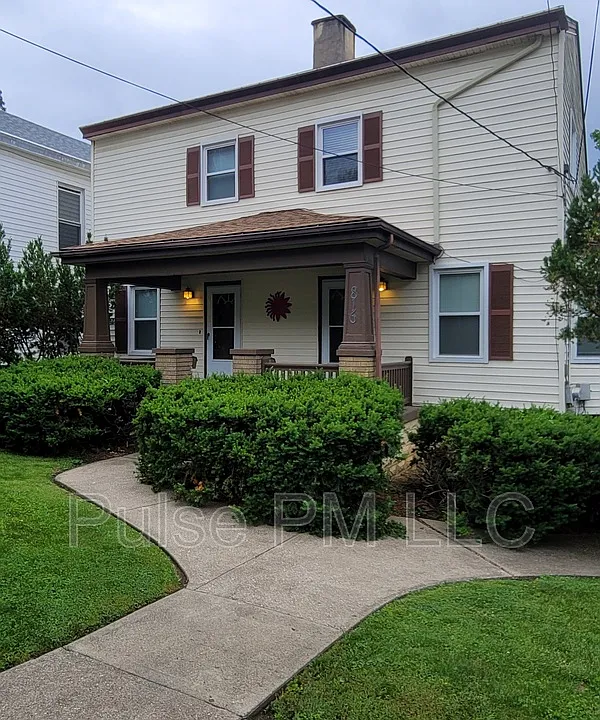 816 Montague Rd #U2