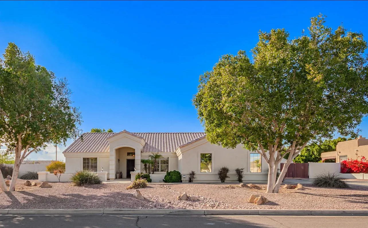 N Paseo Laredo Ln, Peoria — Photo 4