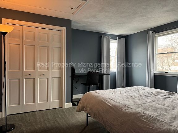 5th image of 14 Ravenna Ave