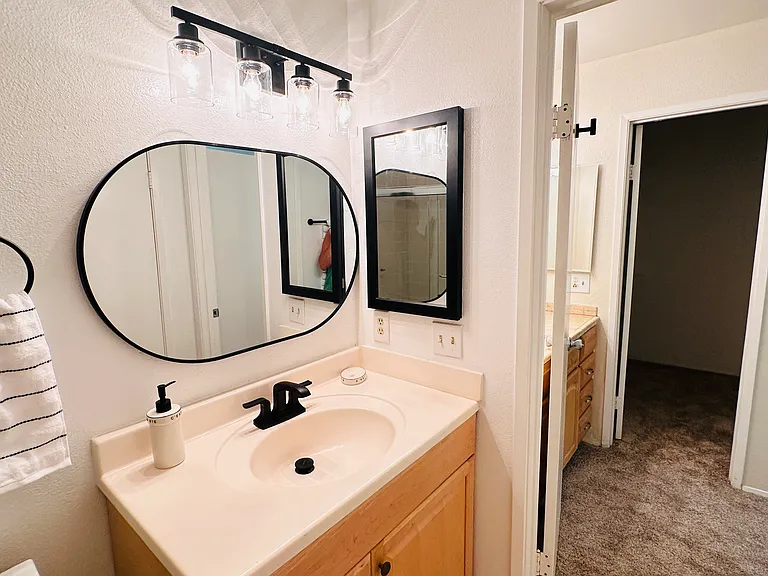 8811 Gilman Dr #D — Photo 22