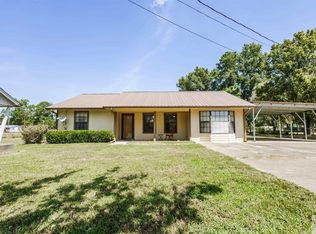 340 Utah St, Avery, TX 75554