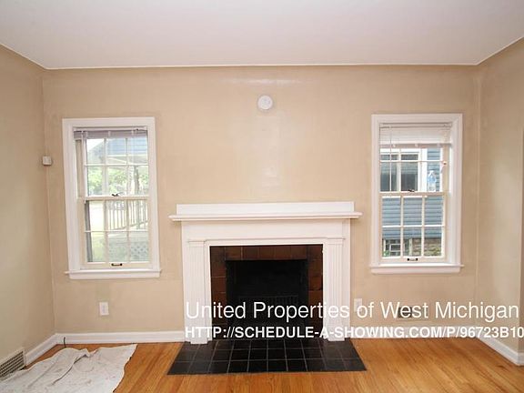 2nd image of 2640 Eastern Ave SE