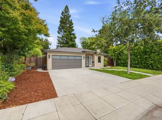 735 Coastland Dr, Palo Alto, CA 94303