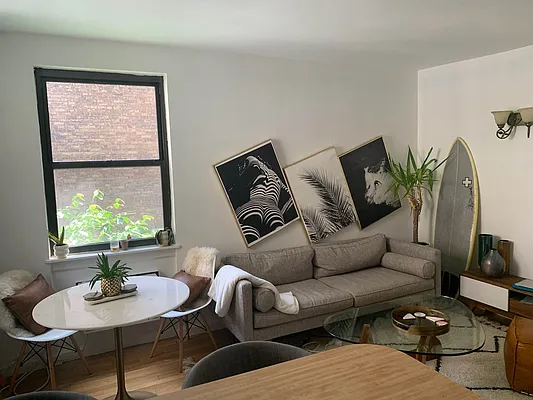 Rented by Living New York | media 7