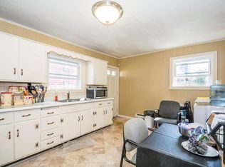 12 Decatur Ave, Lowell, MA 01854