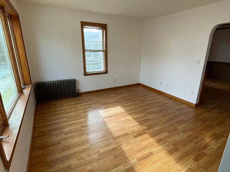 6 Cross St #1 — Photo 15