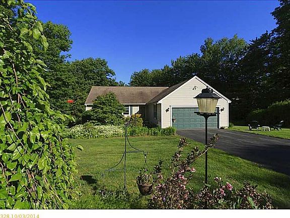5th image of 26 Chase Hill Dr