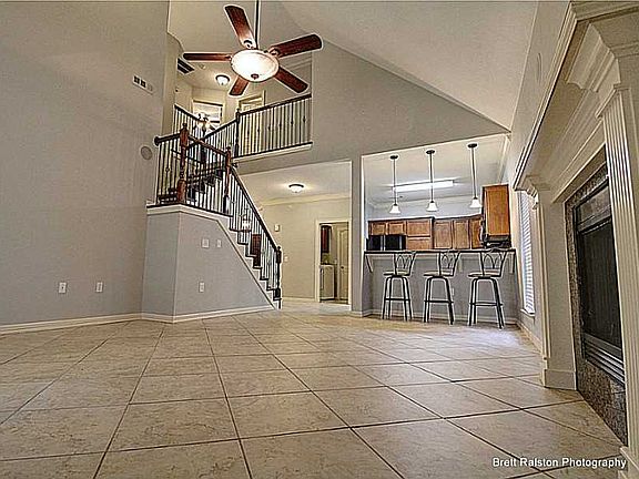 5th image of 2620 E Turtle Creek Dr