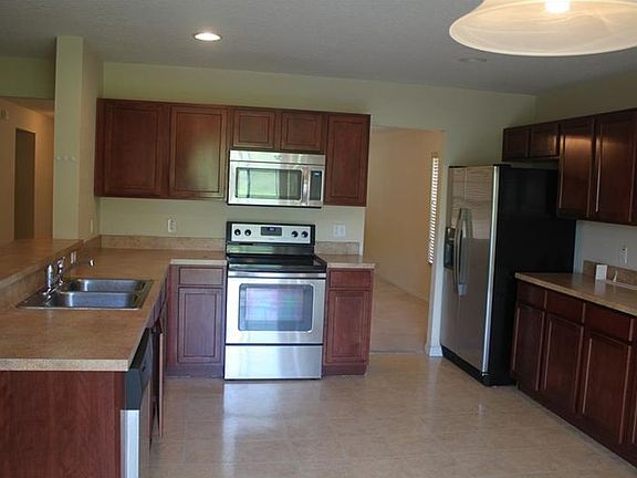 5th image of 849 Flower Fields Ln