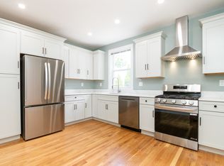 172-172A Eliot St #1, Milton, MA 02186