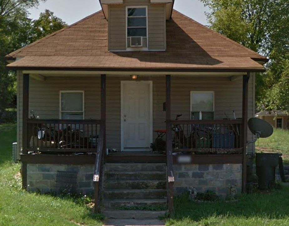 1st image of 1609 Campbell Ave SE