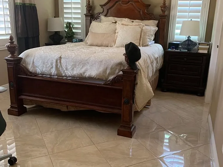 429 Agua Vista Dr — Photo 1