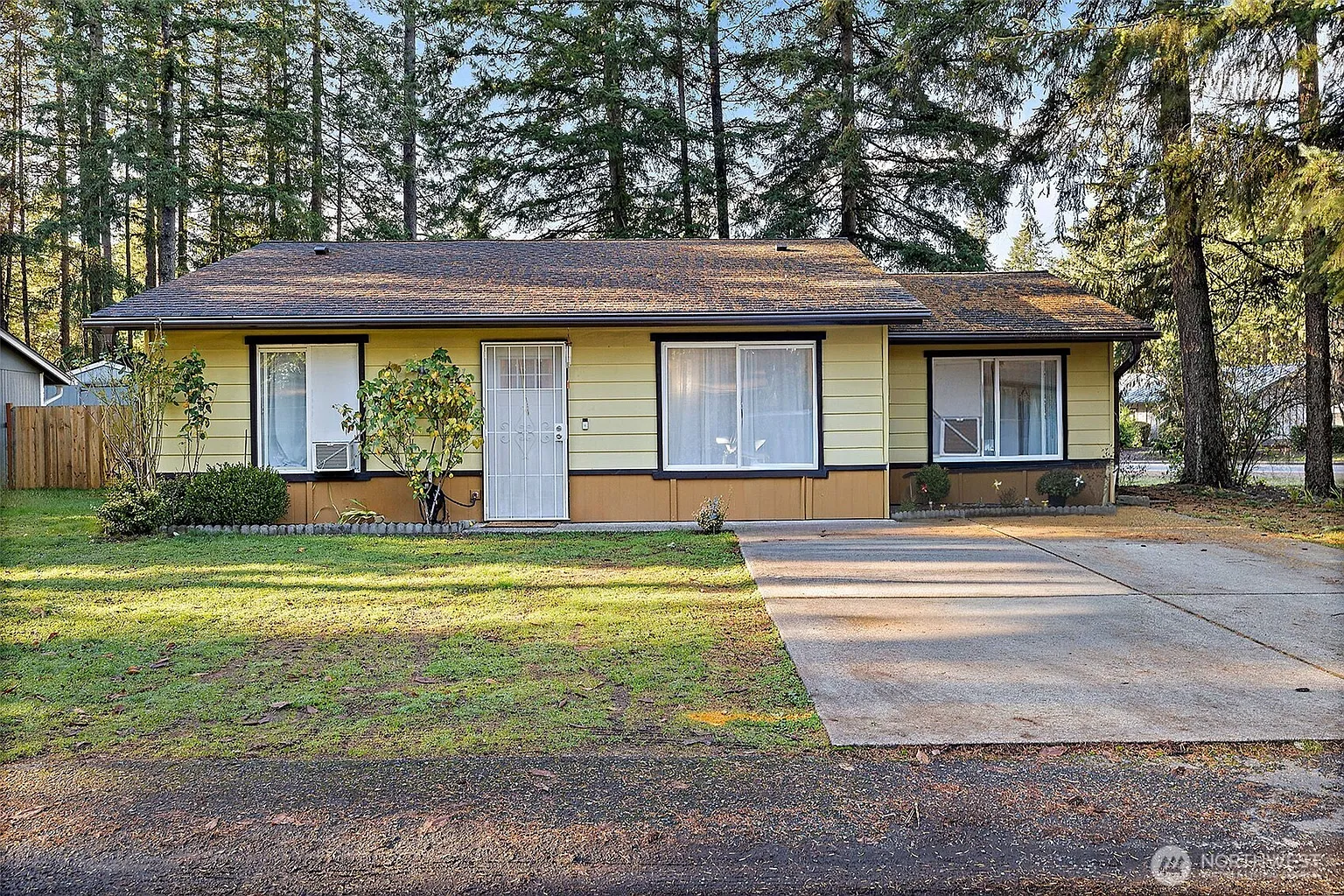 19401 SE 267th Street photo 1